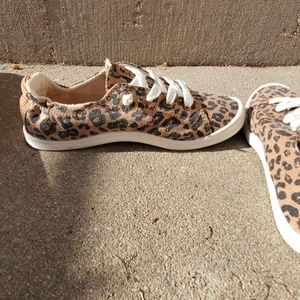 roxy bayshore cheetah